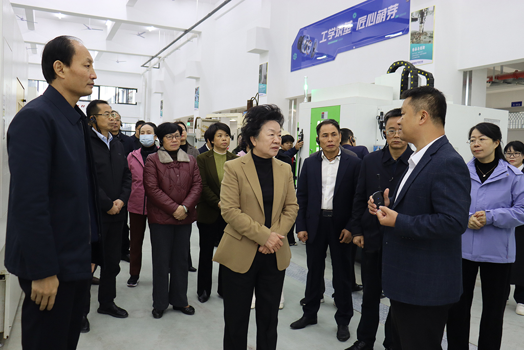 政协5.jpg 政协5.jpg